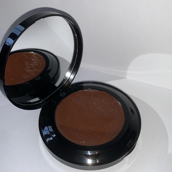 10 Espresso Skin Moisture Compact Foundation - Picture 1 of 11